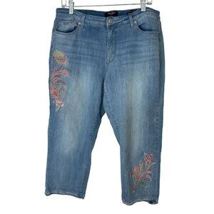 Nine West Chrystie Capri Jeans Womens Size 14 Blue Denim Floral Embroidered Boho